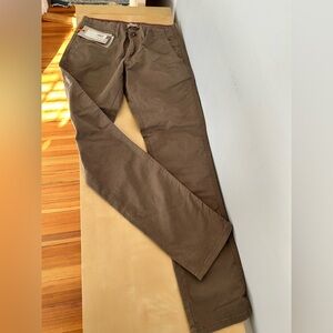 NWT Napapjiri flat front khaki pants